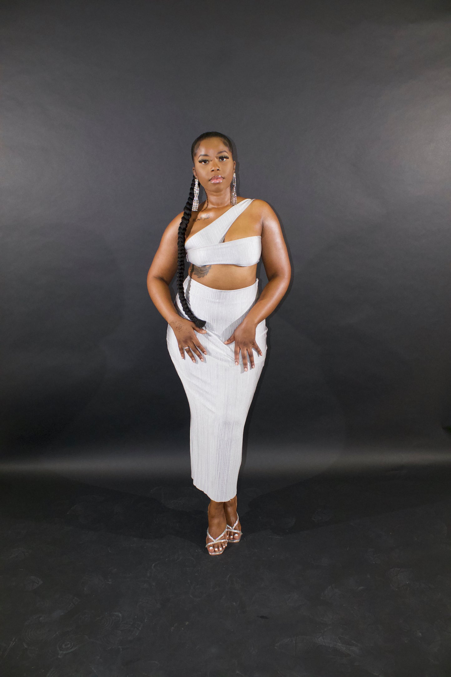 Marilyn- Platinum textured skirt - Goldanadesigns